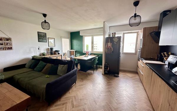 Appartement à vendre    2 pièces • 53,37 m2 Bischheim
