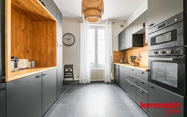 Maison à vendre    6 pièces • 135 m2 Reims