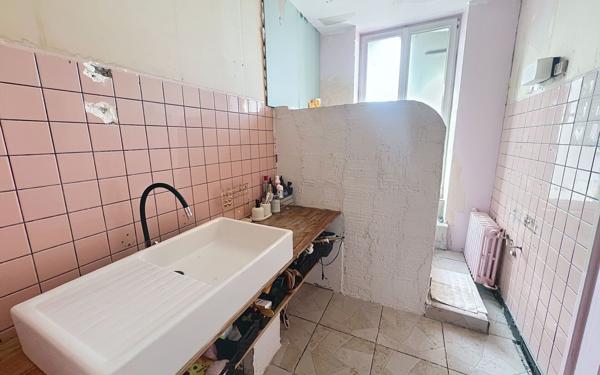 Maison à vendre    9 pièces •  Saint-Pol-de-Léon