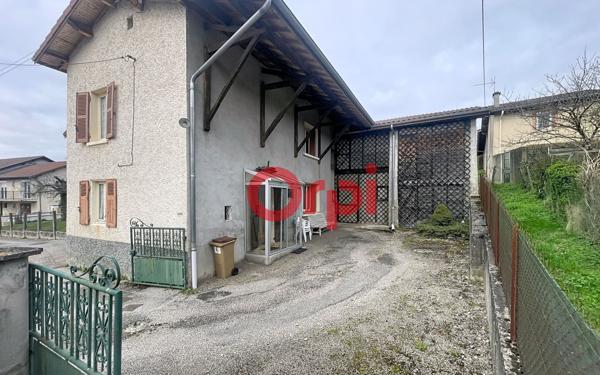 Maison à vendre    4 pièces •  Ruy