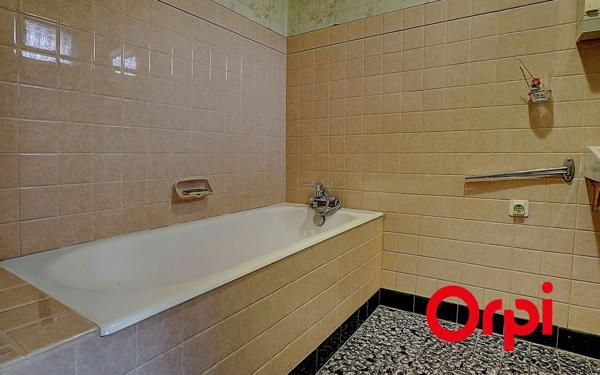 Maison à vendre    4 pièces •  Ruy