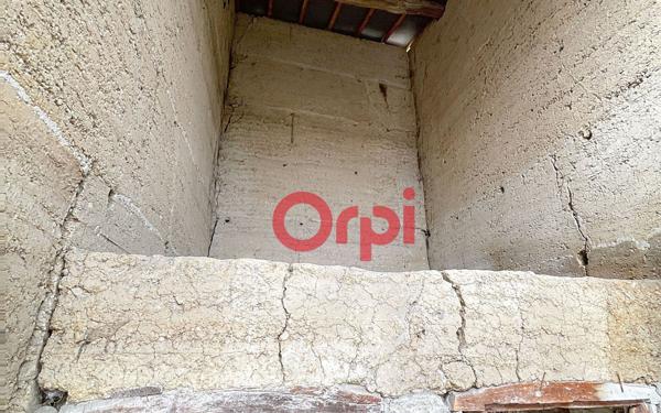 Maison à vendre    4 pièces •  Ruy