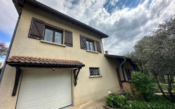 Maison à vendre    5 pièces •  Pont-Évêque