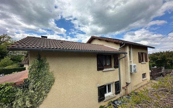 Maison à vendre    5 pièces •  Pont-Évêque