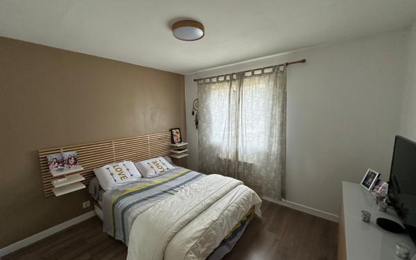 Maison à vendre    5 pièces •  Pont-Évêque