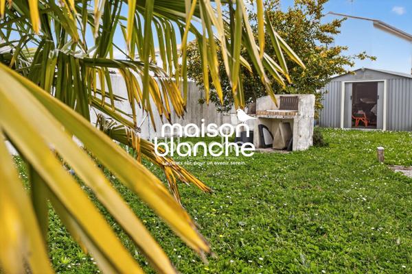 Maison de plain pied, 3 chambres, garage et jardin