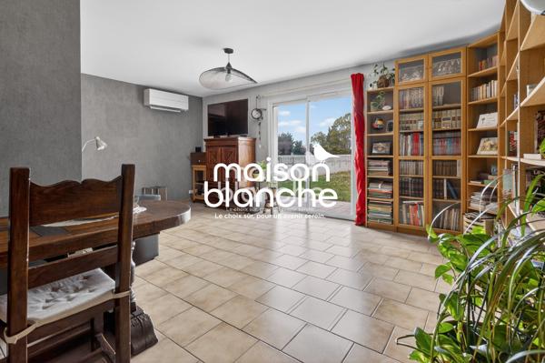 Maison de plain pied, 3 chambres, garage et jardin