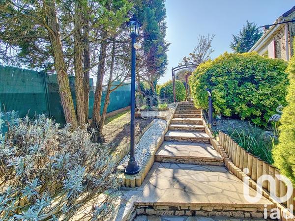 Maison à vendre 8 pièces 175 m² Mézy-sur-Seine