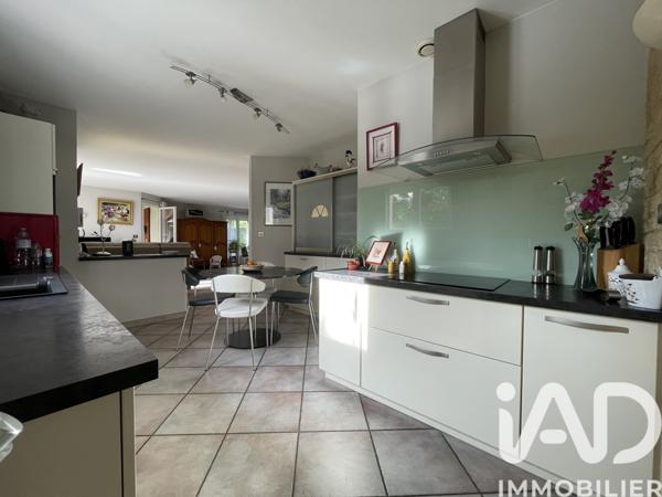 Maison à vendre 7 pièces 141 m² Voiron