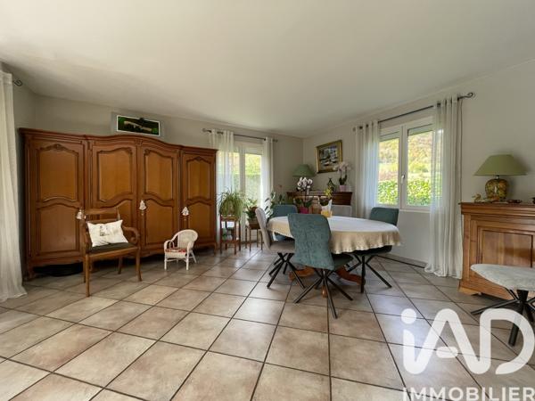 Maison à vendre 7 pièces 141 m² Voiron