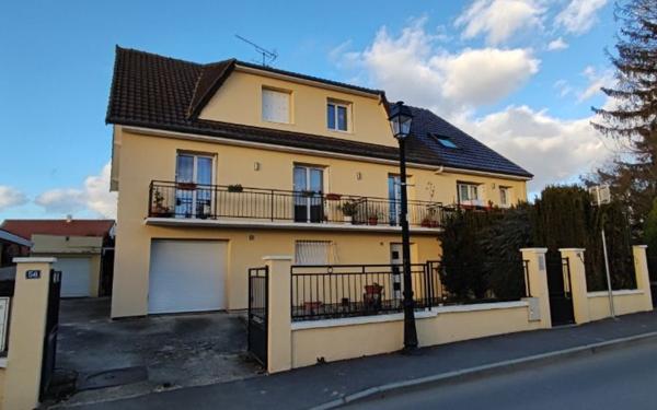 Appartement à louer    1 pièce •  Longperrier