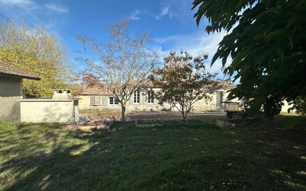 Maison à vendre    6 pièces •  Langon