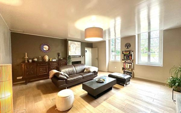 Maison à vendre    6 pièces •  Langon