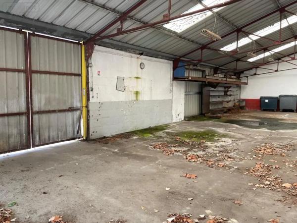 Achat - Garage et parking Port-Louis 56290 367 m 2