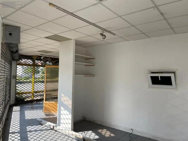 Achat - Garage et parking Port-Louis 56290 367 m 2