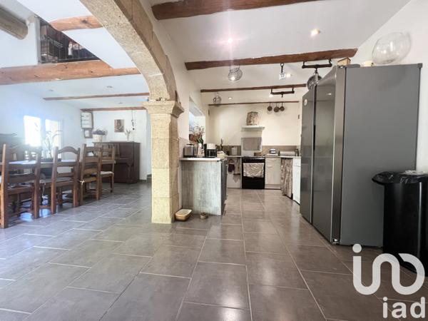 Maison à vendre 4 pièces 150 m² Pélissanne