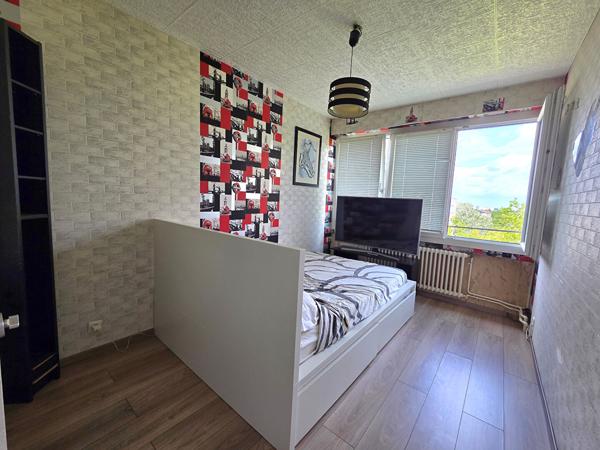 Appartement 4 pièces 84.29 m2
