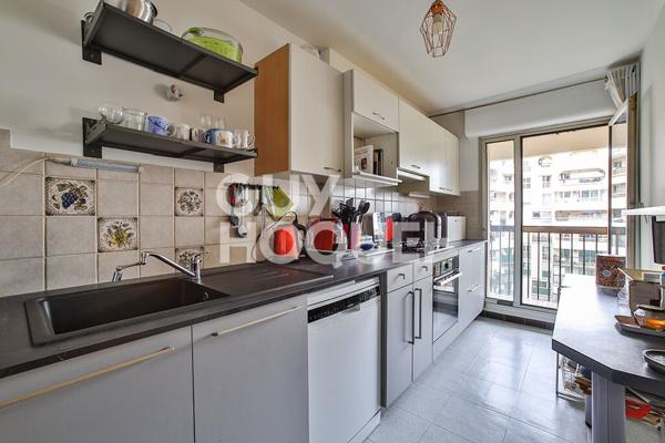 Appartement familial - étage élevé - balcon