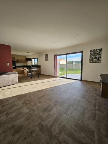 Maison Roullet Saint Estephe 4 pièce(s) 95 m2