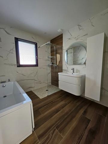 Maison Roullet Saint Estephe 4 pièce(s) 95 m2