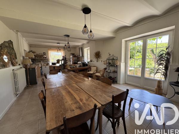 Maison à vendre 7 pièces 202 m² Banne