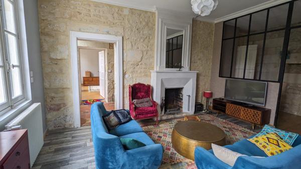 Maison en pierre à Saintes (17) rive droite Saintes (17100)