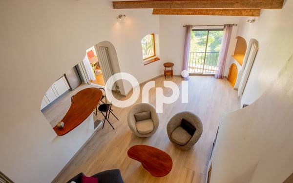 Appartement à vendre    4 pièces • 92,52 m2 Carqueiranne