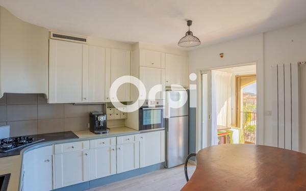 Appartement à vendre    4 pièces • 92,52 m2 Carqueiranne