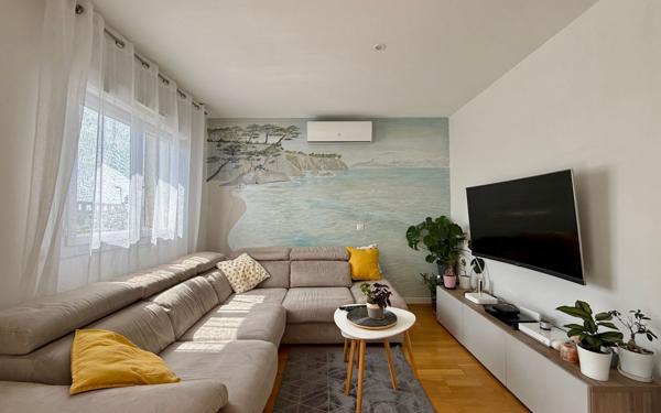 Appartement à vendre    3 pièces • 65,70 m2 Martigues