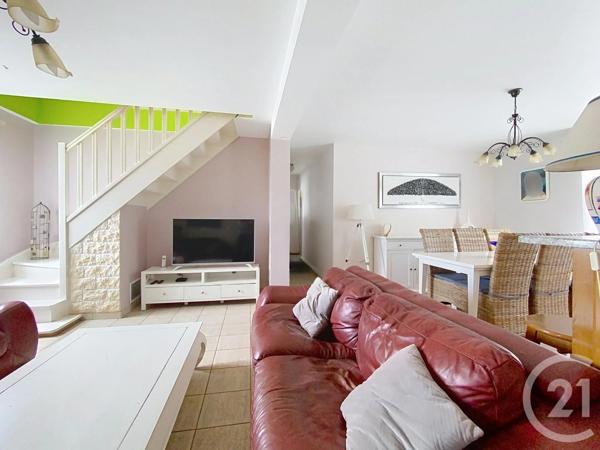 Maison à vendre  6 pièces - 147 m 2   CHARTRES  - 28