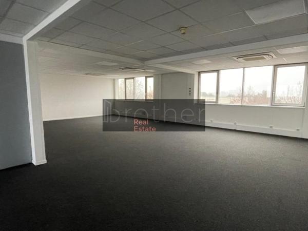 Bureau de 635 m² à louer à Bordeaux Meriadeck