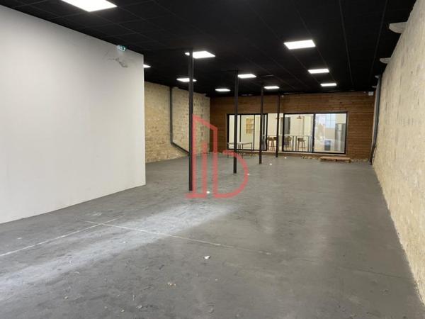 Bureau de 250 m² à vendre à Bordeaux Chartrons
