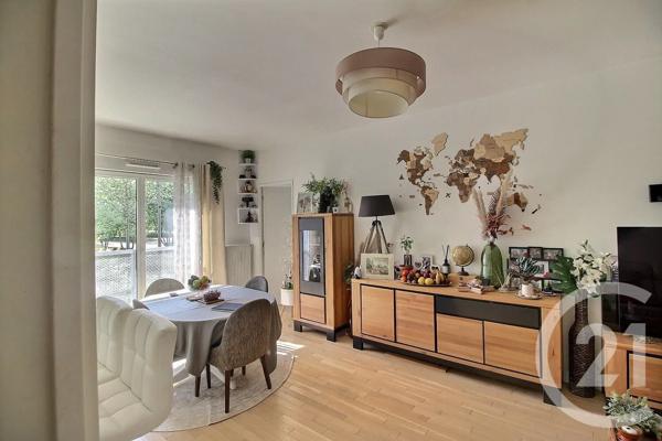 Appartement F4 à vendre  4 pièces - 79,55 m 2   MASSY  - 91