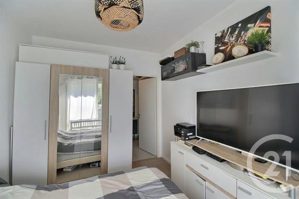 Appartement F4 à vendre  4 pièces - 79,55 m 2   MASSY  - 91