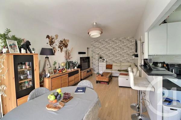 Appartement F4 à vendre  4 pièces - 79,55 m 2   MASSY  - 91
