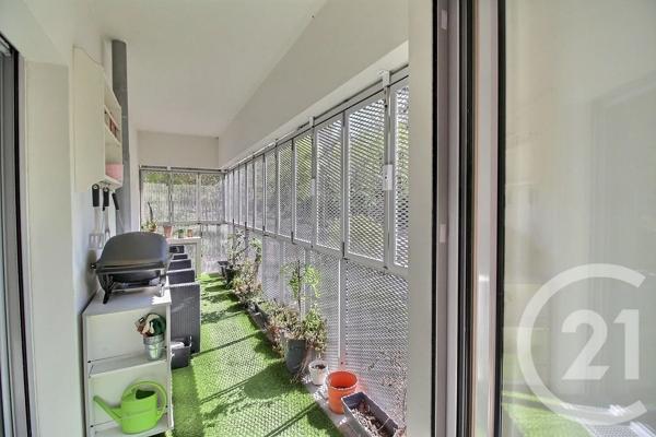 Appartement F4 à vendre  4 pièces - 79,55 m 2   MASSY  - 91