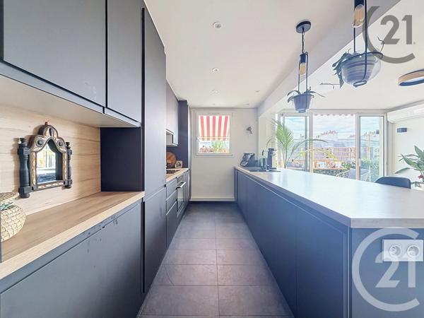 Appartement F3 à vendre  3 pièces - 63,83 m 2   LEVALLOIS PERRET  - 92