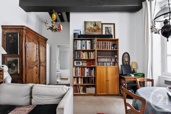 Appartement F2 à vendre  2 pièces - 34,96 m 2   PARIS  - 75004