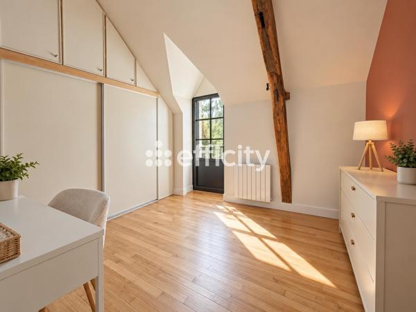 Maison
         8 pièces
        - 120 m² 330 850 € *
