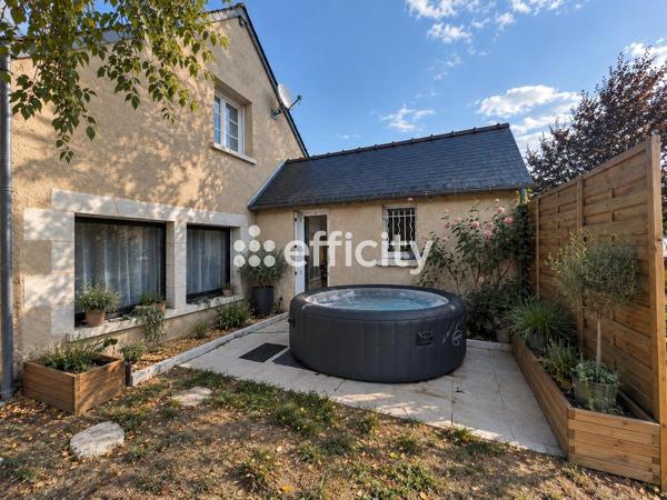 Maison
         8 pièces
        - 120 m² 330 850 € *