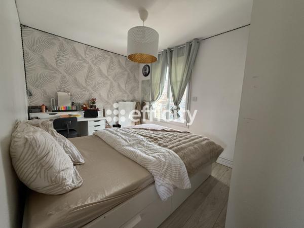 Maison 5 pièces - 90 m² Exclusivité efficity