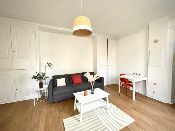 Studio 1 pièce(s) 28.5 m²