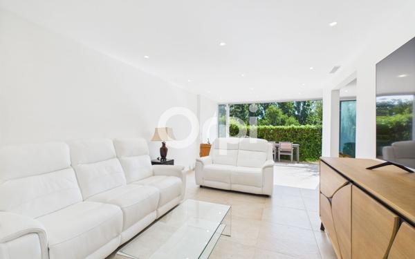 Appartement à vendre    4 pièces • 88,05 m2 Mandelieu-la-Napoule