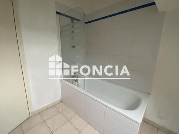 Location Appartement 3 pièces 61.97 m² - VIEUX PRE 8 Dreux 28100