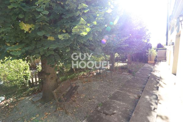 Maison Ancienne et Ensemble Immobilier sur ST GENOUPH
