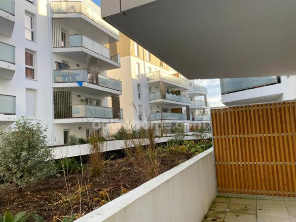 A saisir : Appartement standing en centre ville.