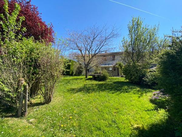 Maison à vendre à Hurigny - 6 pièces de 120 m2