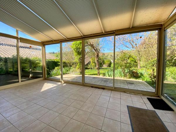 Maison à vendre à Hurigny - 6 pièces de 120 m2
