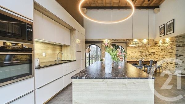 Maison à vendre  8 pièces - 221,49 m2 BLAIN - 44