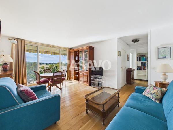 Vente Appartement 4 pièces de 75m² - 92210 Saint-Cloud